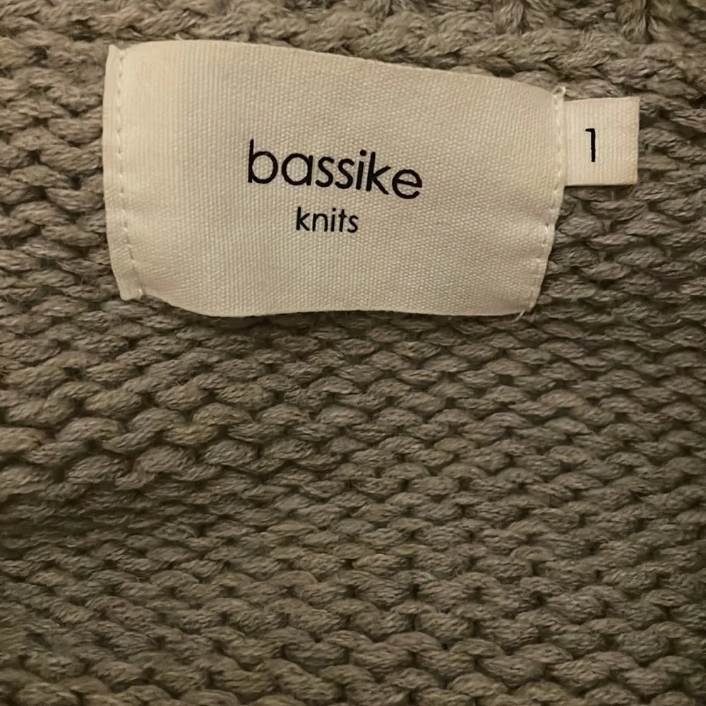 🦋 Bassike Oversized Chunky Knit Sweater - Picture 4 of 6
